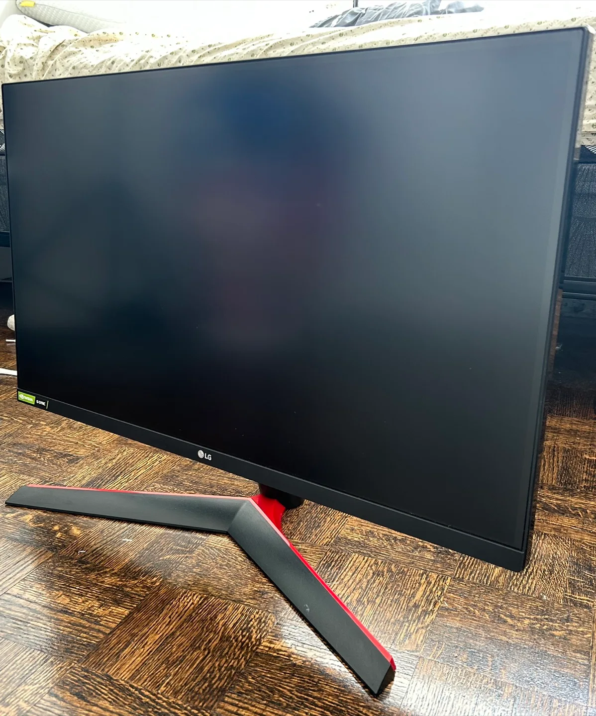 LG 27GN600-B 27" Gaming Monitor + Arm Desk Stand image indicator(4)