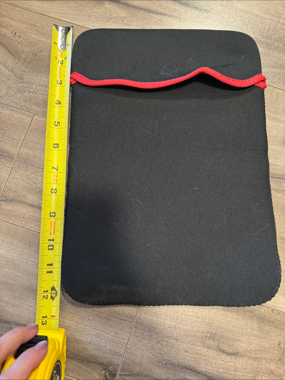 Free Black Laptop Sleeve Case 13 inch 🇨🇦 thumbnail