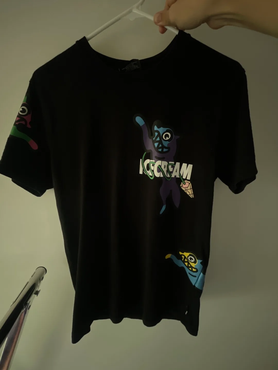 🥕Ice Cream 'Good For Health' Black Tee thumbnail