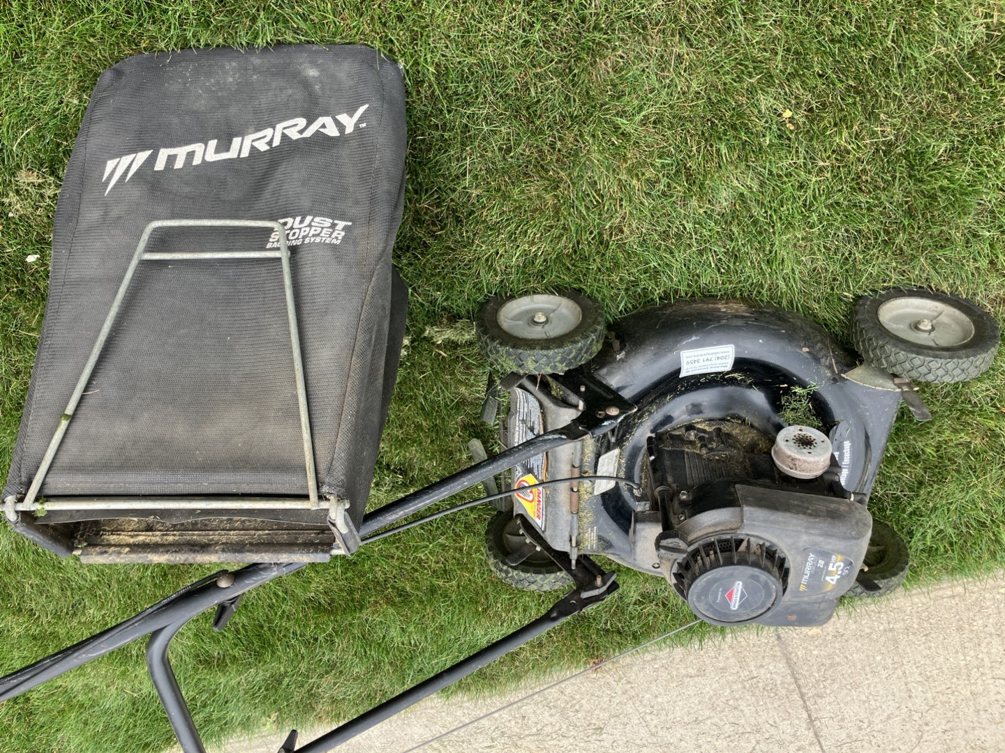 Murray 4.5 HP 2-1 Lawn Mower - photo 3