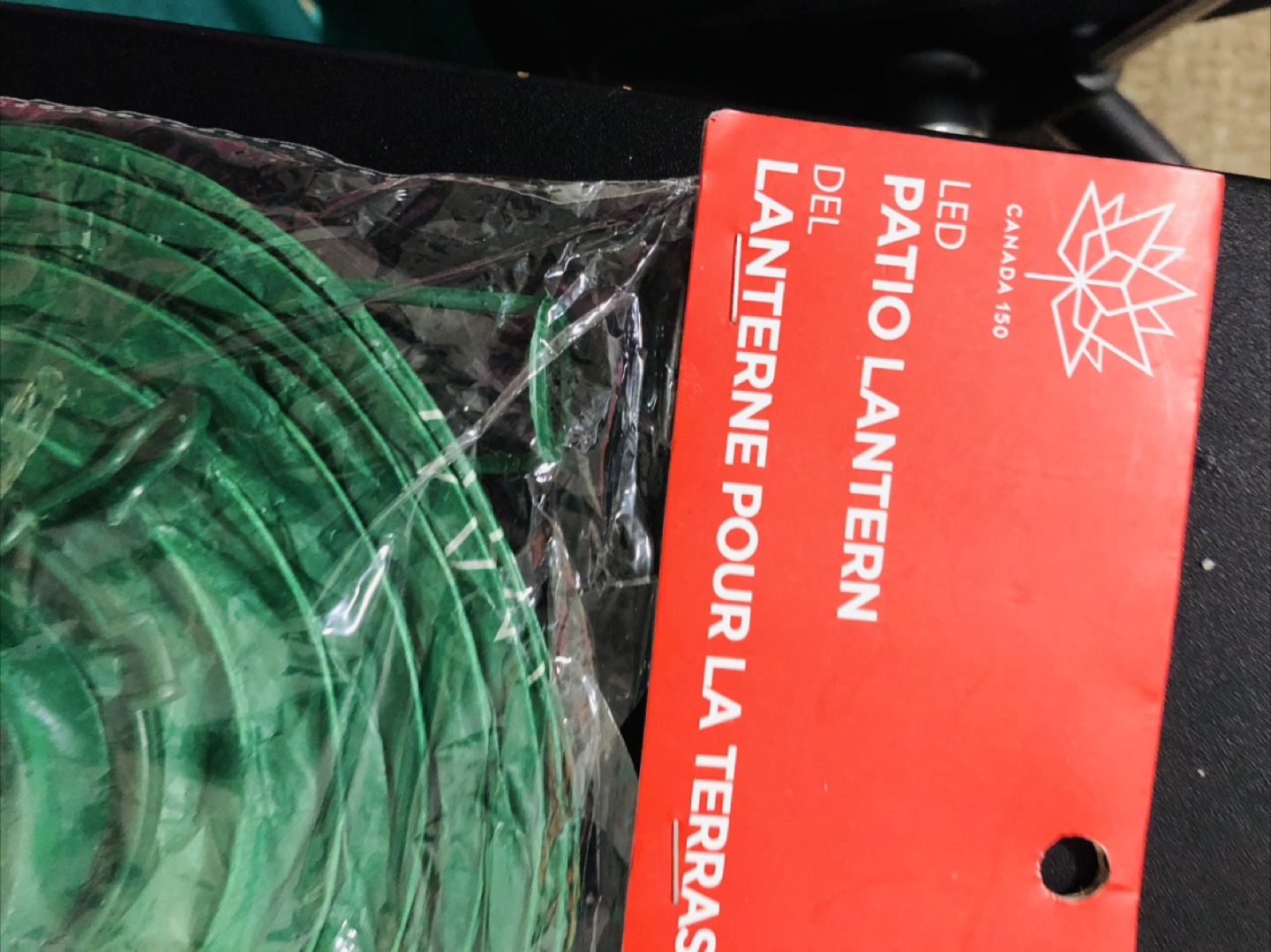 🇨🇦 Brand New LED Patio Lantern - Green - photo 5