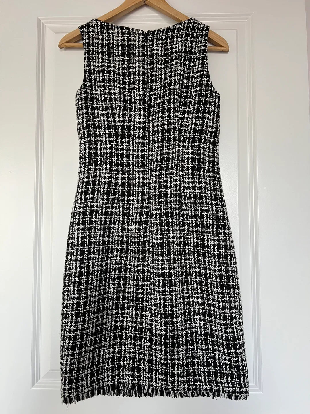 Karl Lagerfeld Dress - Size 0 image indicator(2)