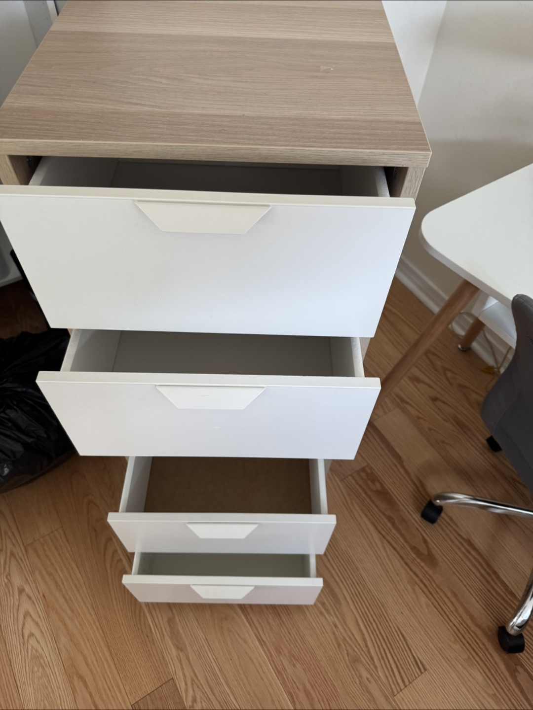Tall White & Wood 5-Drawer Dresser - photo 3