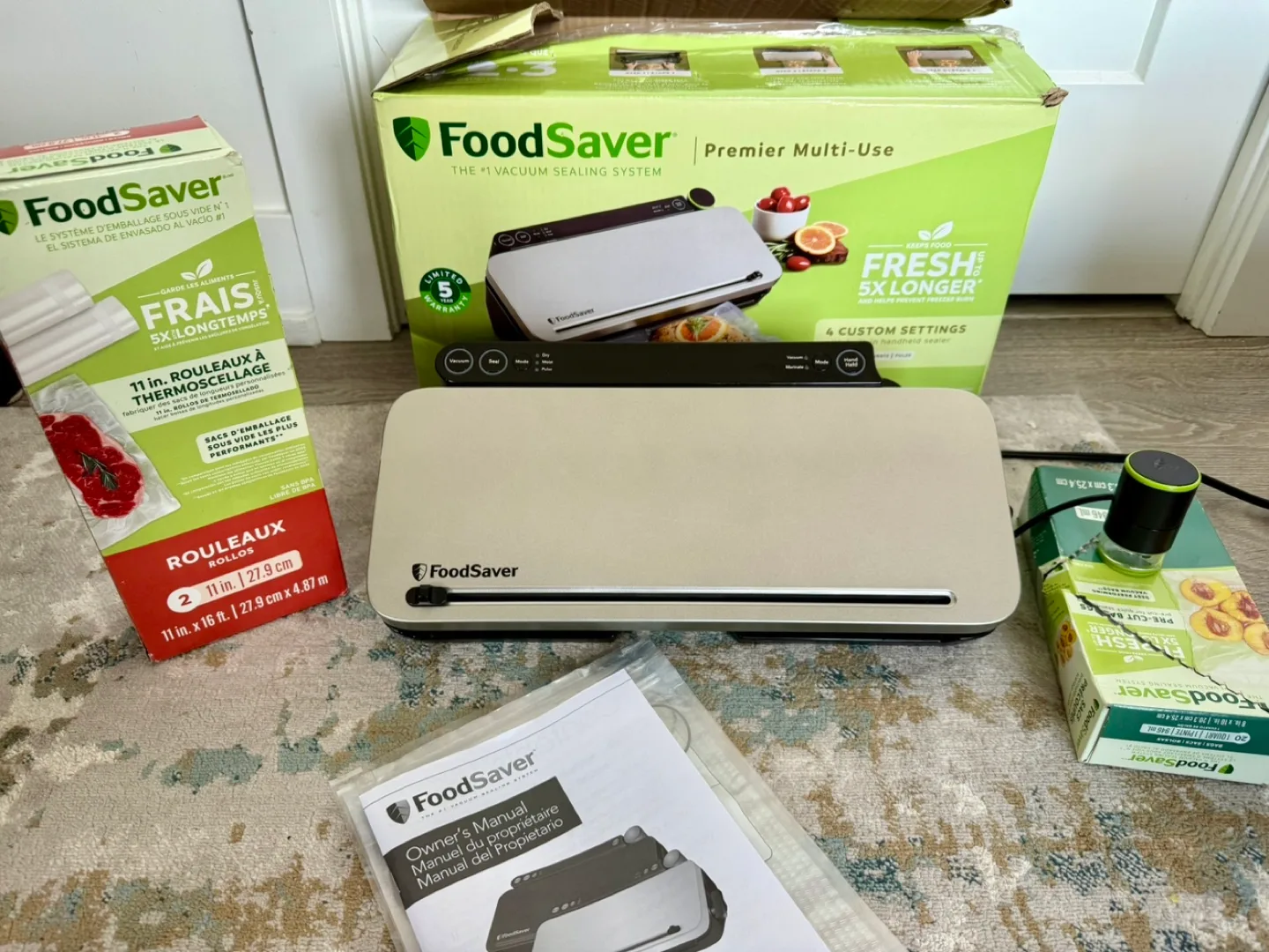 FoodSaver Premier Multi-Use Vacuum Sealer thumbnail