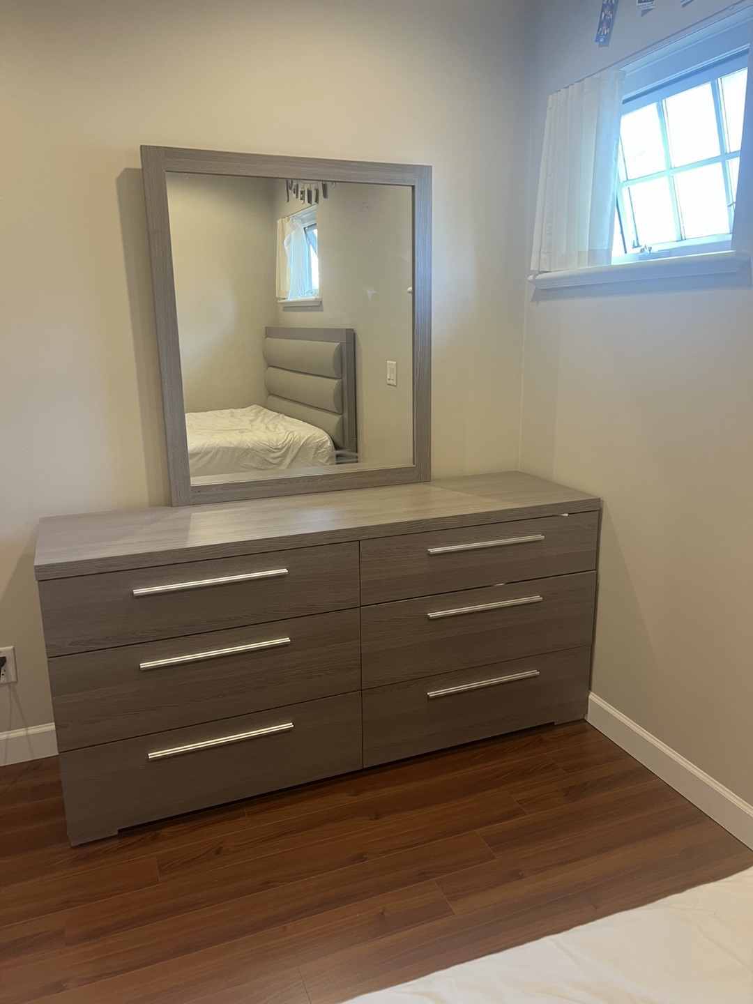 6 drawer Grey Dresser with Mirror - photo 2