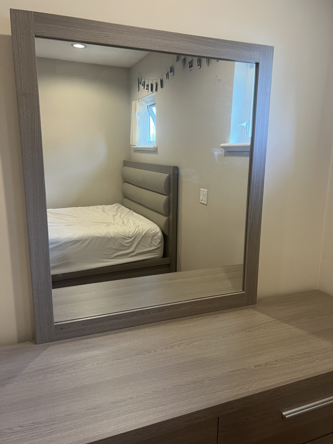 6 drawer Grey Dresser with Mirror - photo 5