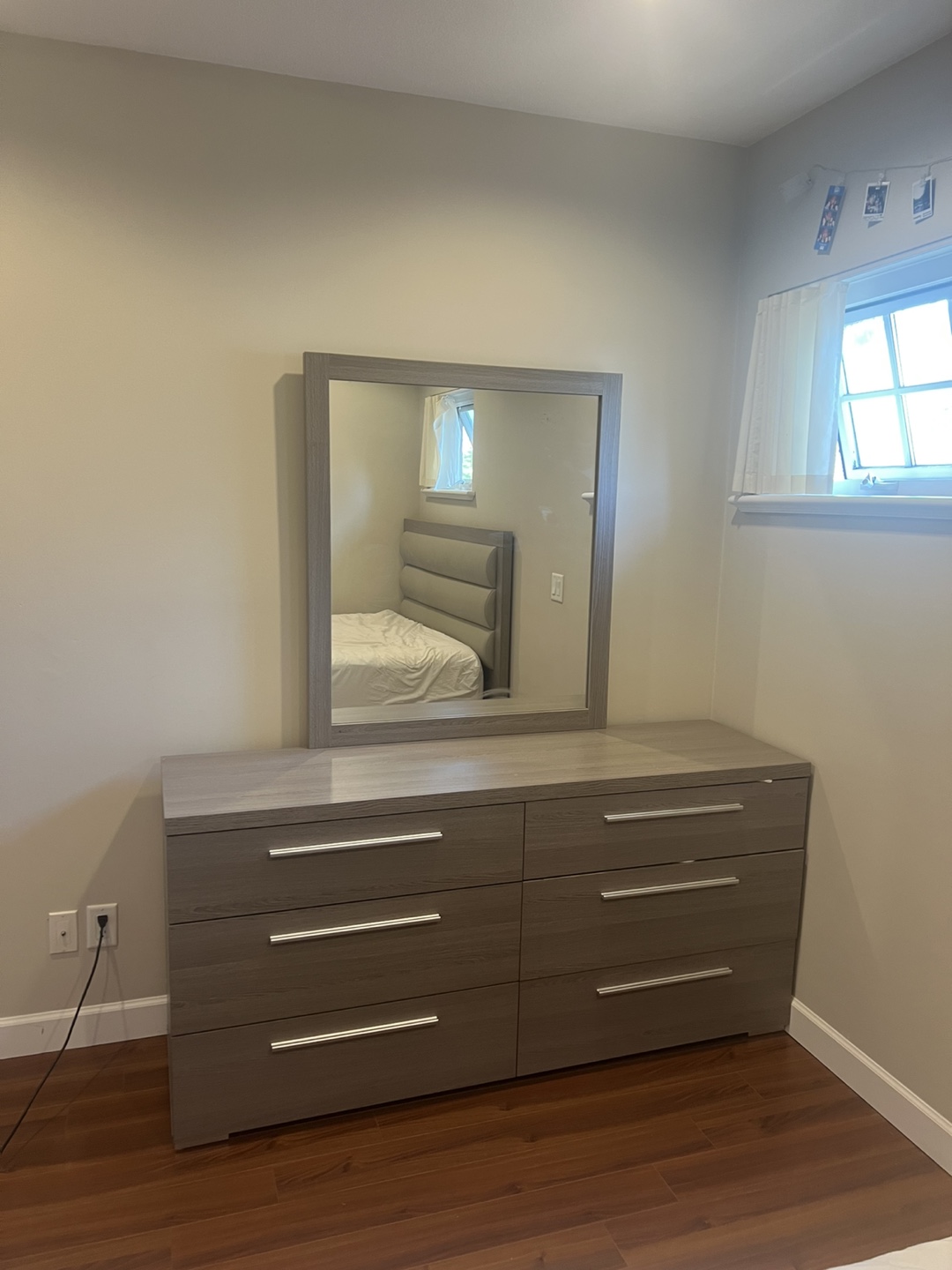 6 drawer Grey Dresser with Mirror