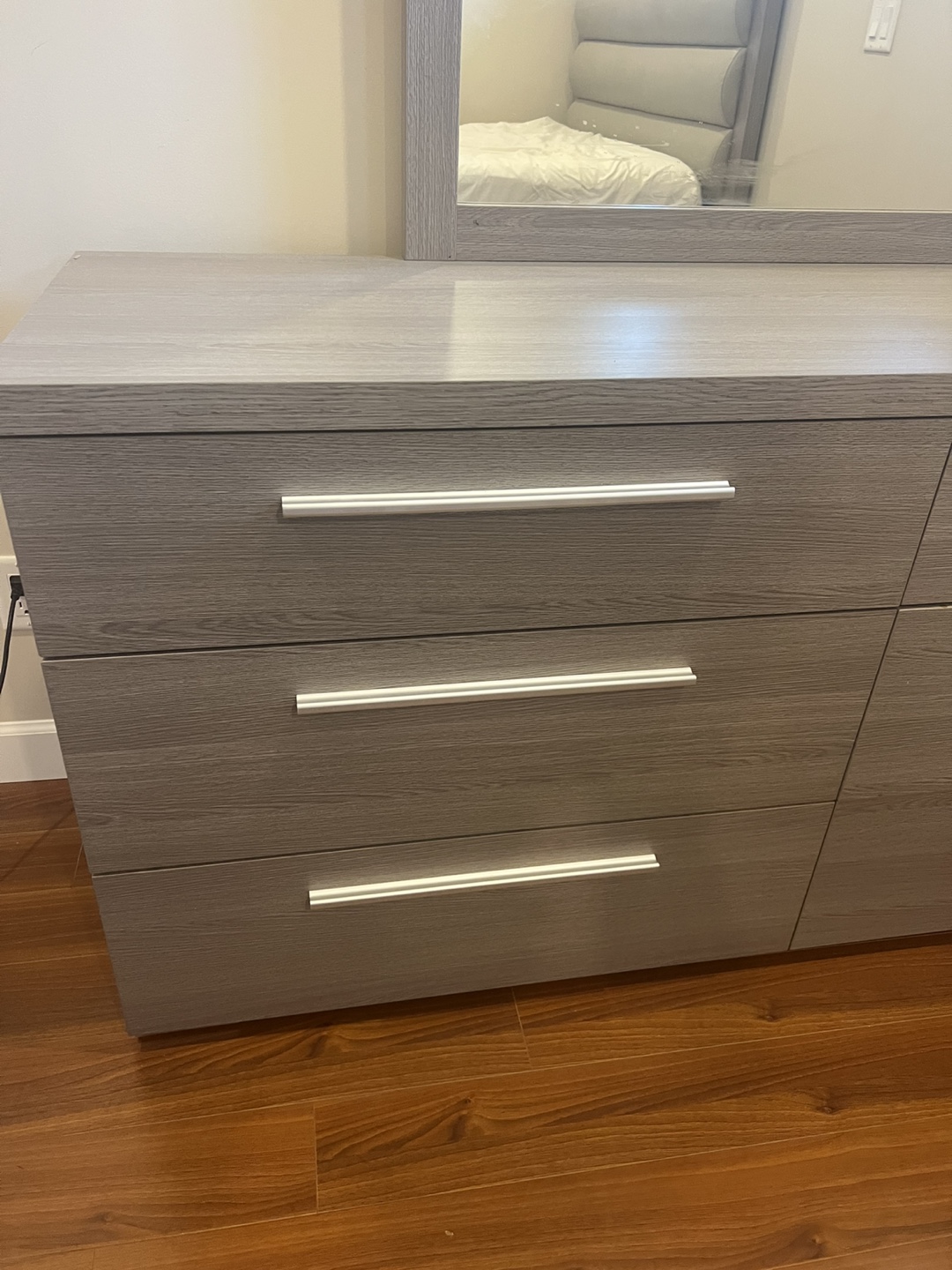 6 drawer Grey Dresser with Mirror - photo 3