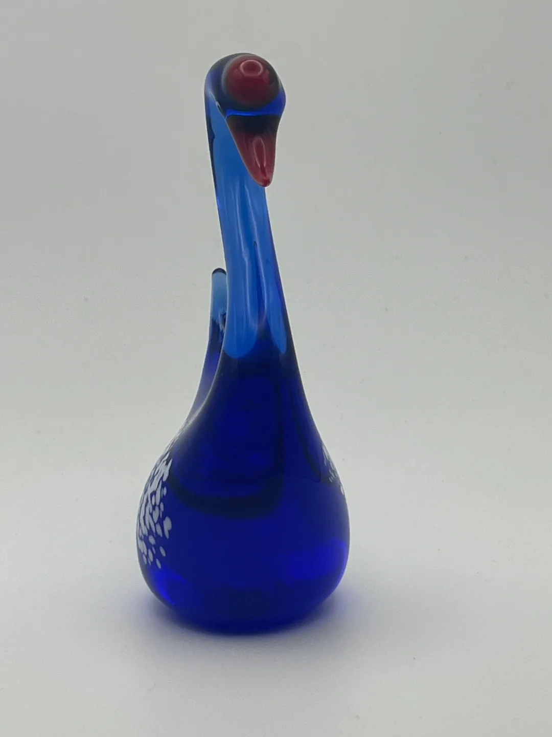 Blue Glass Swan Figurine image indicator(7)