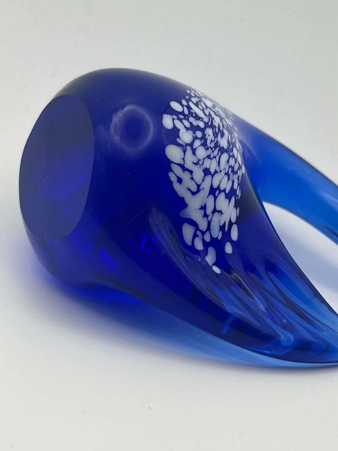 Blue Glass Swan Figurine image indicator(4)