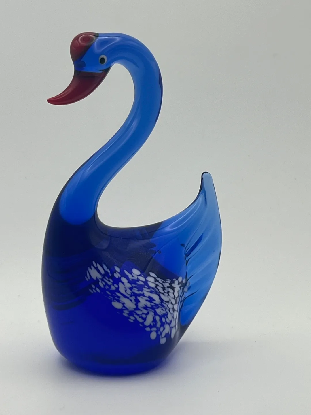 Blue Glass Swan Figurine image indicator(6)