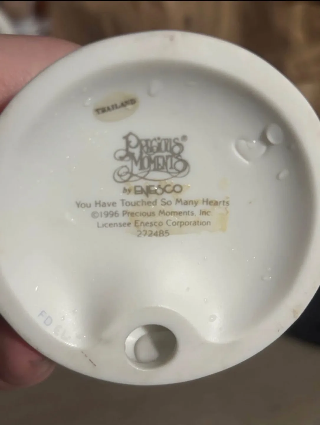 Precious Moments Figurine - You Have Touched So Many Hearts image indicator(2)