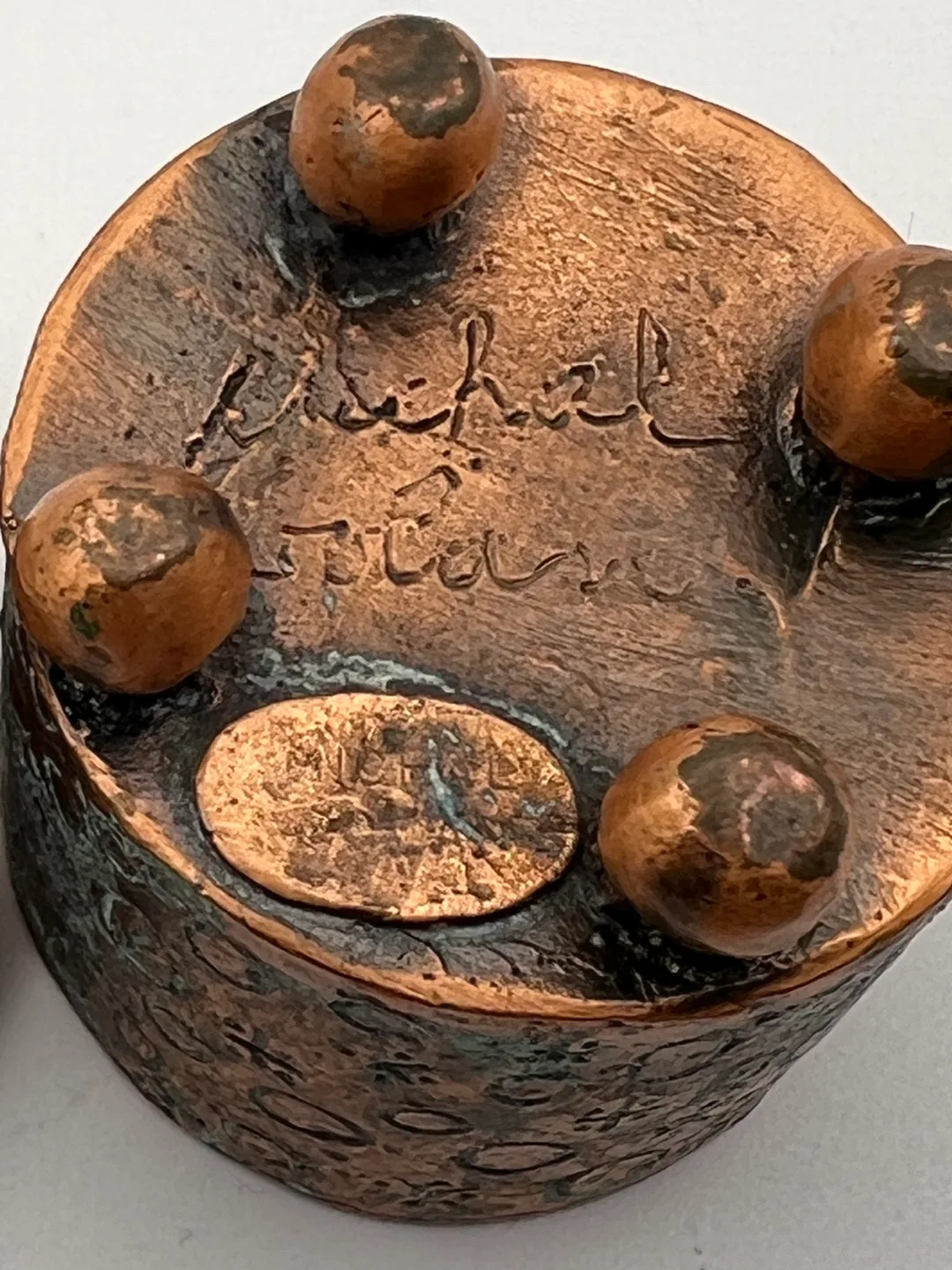 Michal Golan Cooper Keepsake image indicator(4)