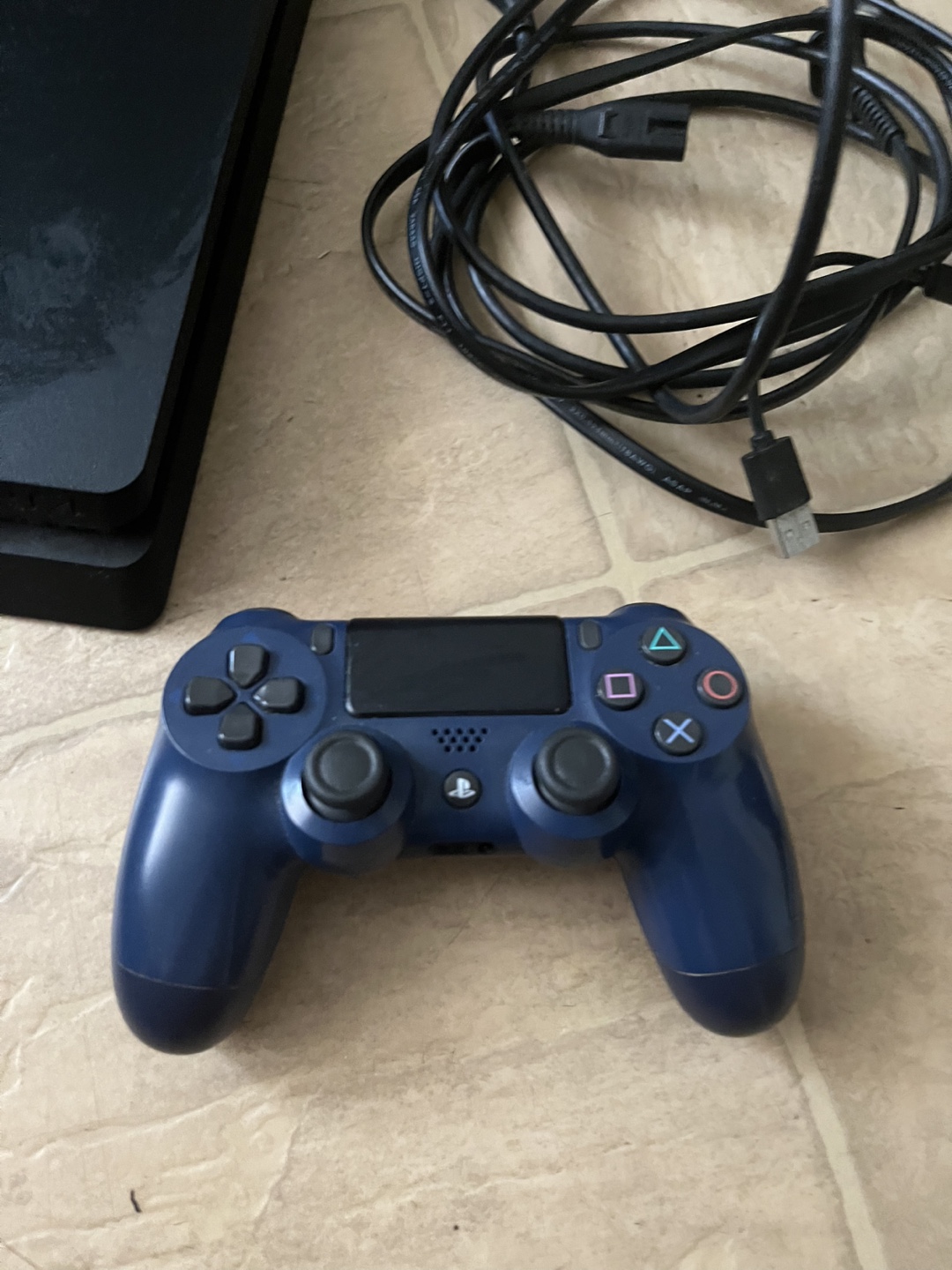 PlayStation 4 Console with Controller - photo 3