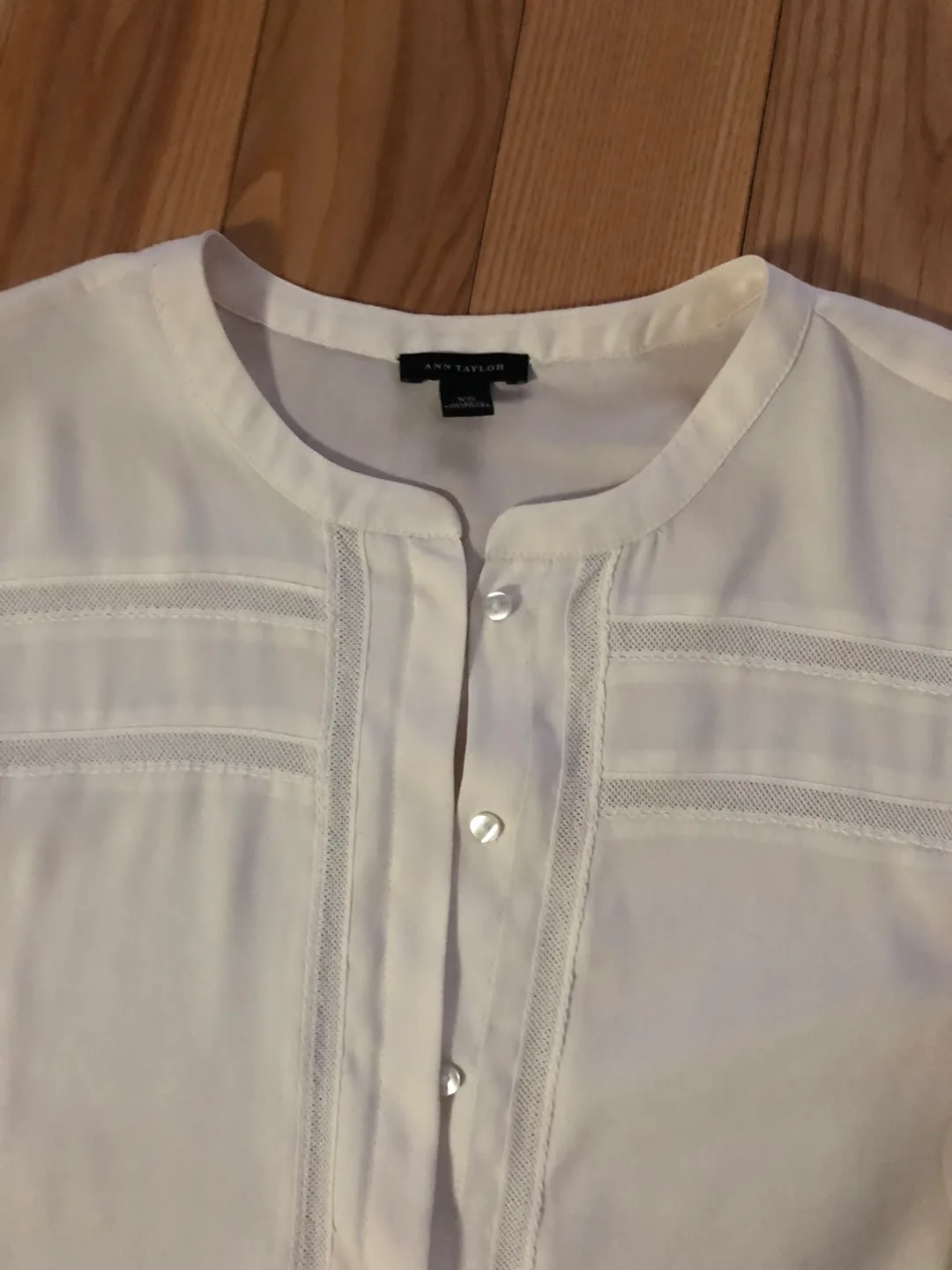 Ann Taylor Blouse - Size XS image indicator(3)