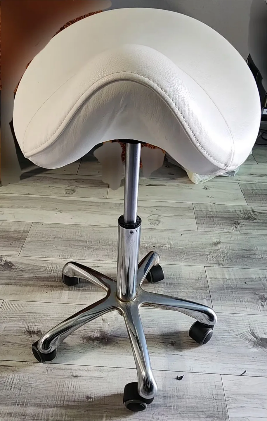 White Saddle Stool Rolling Chair thumbnail