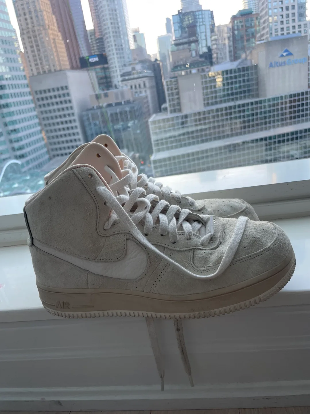 Nike Air Force 1 High Suede Shoes - limited edition - 10 thumbnail