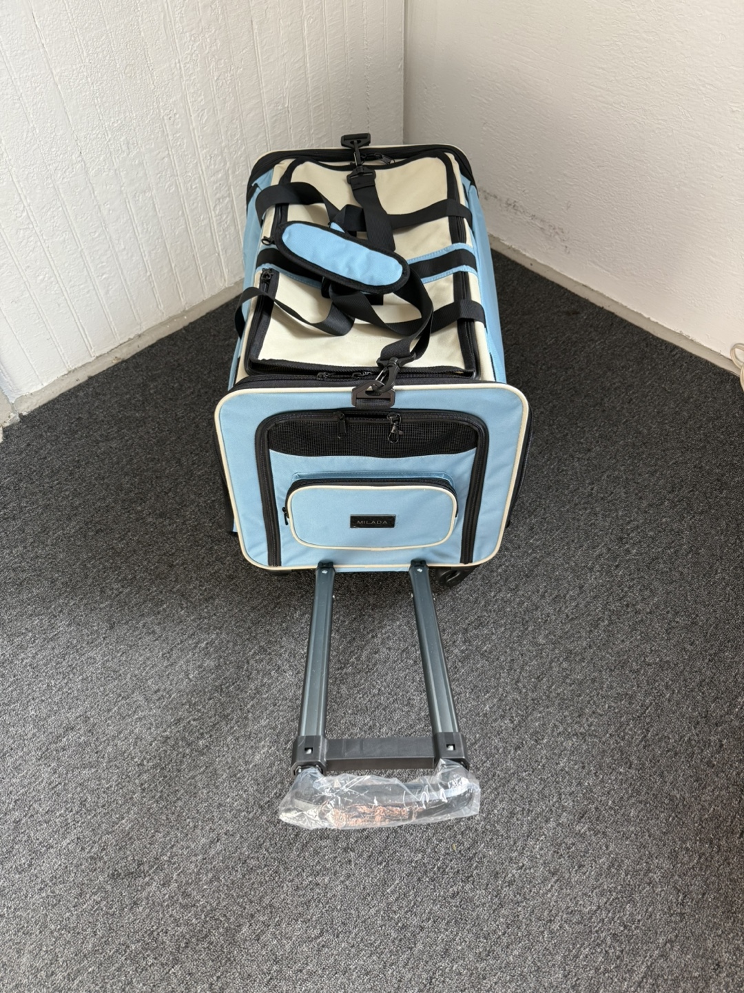 NEW pet carrier w/wheels & handle or strap to carry . - photo 2