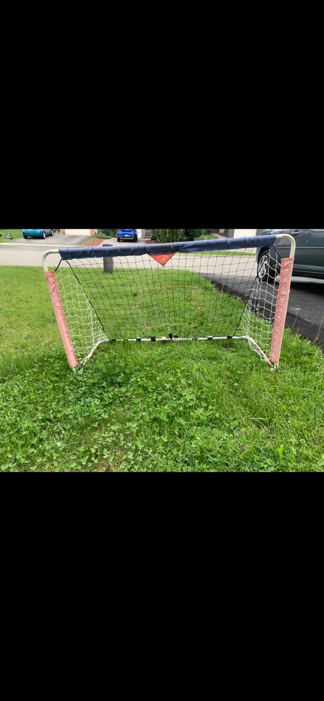 Hockey, Soccer/Football Starter Set image indicator(2)