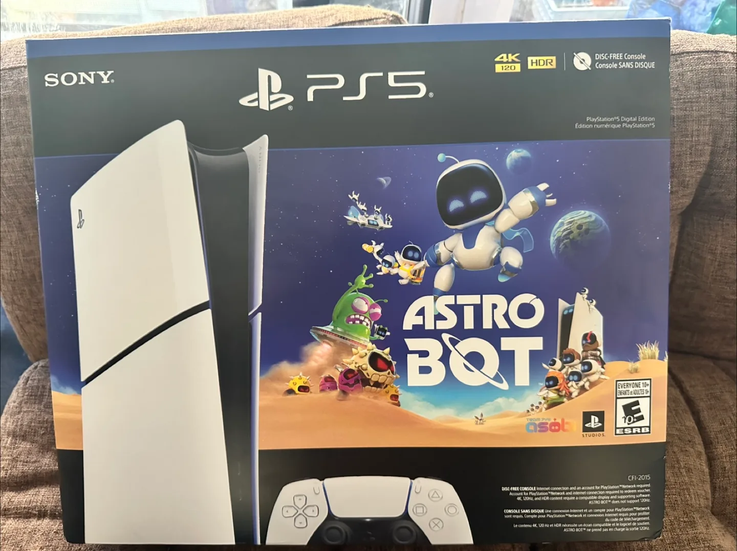 PS5 Slim Digital Edition (Boxed, Pristine Condition!) thumbnail