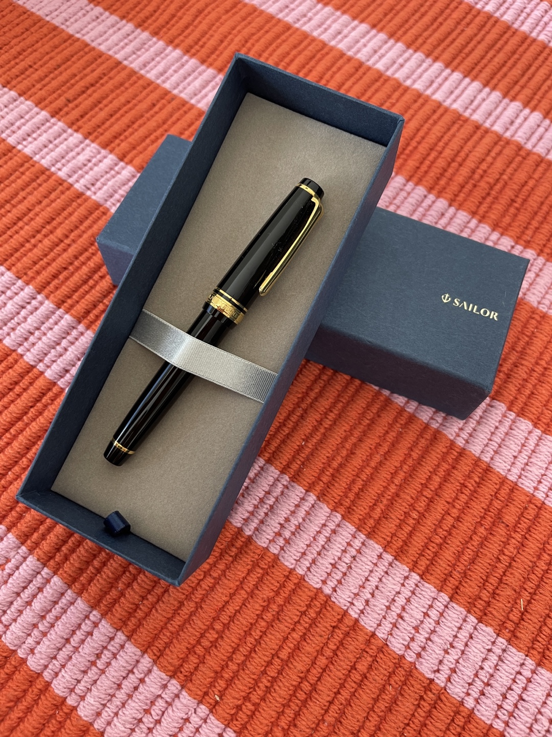 Sailor Fountain Pen with Box - photo 4