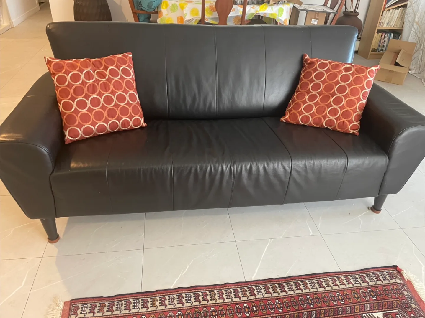 Free - 2 seat Black Leather Sofa thumbnail