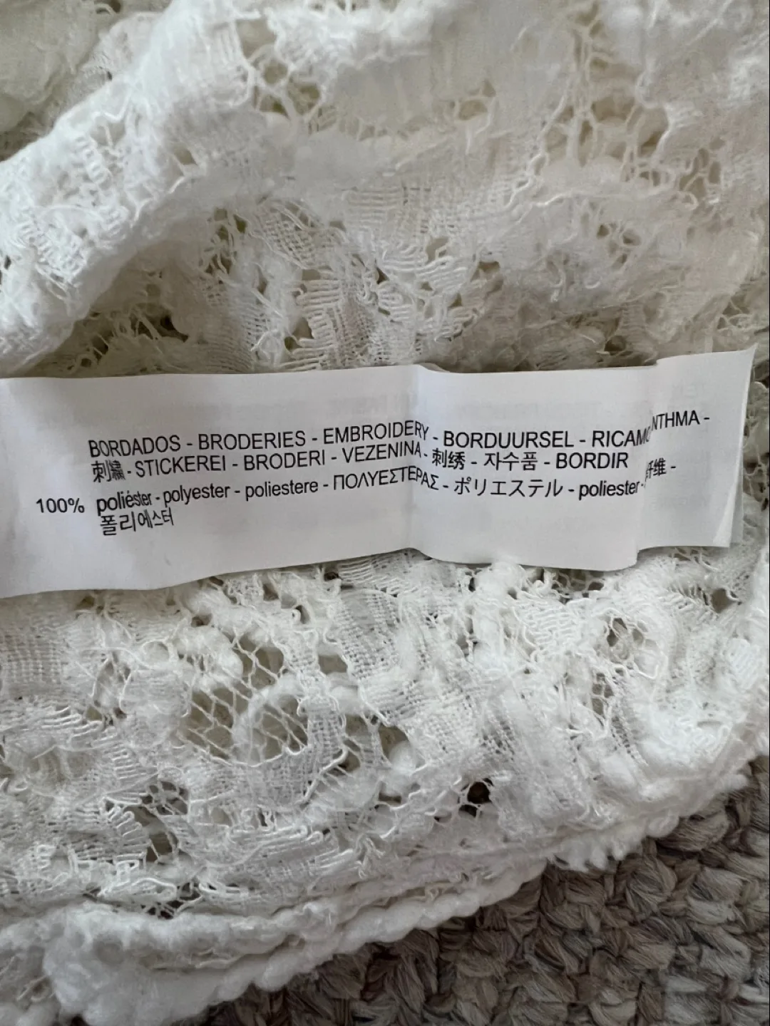 Zara Trafaluc Lace Top - Size M image indicator(4)