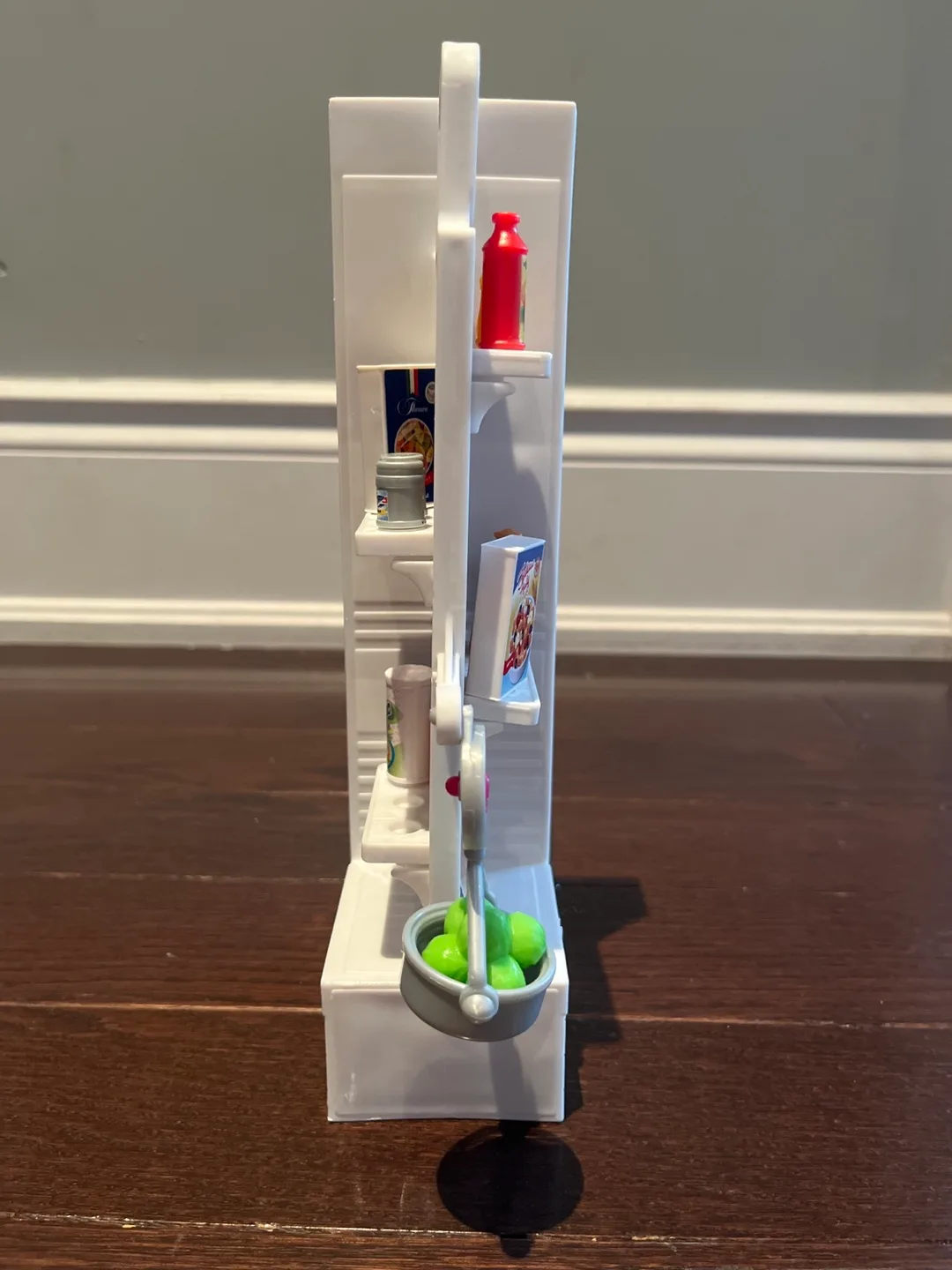 Barbie doll and grocery set image indicator(3)