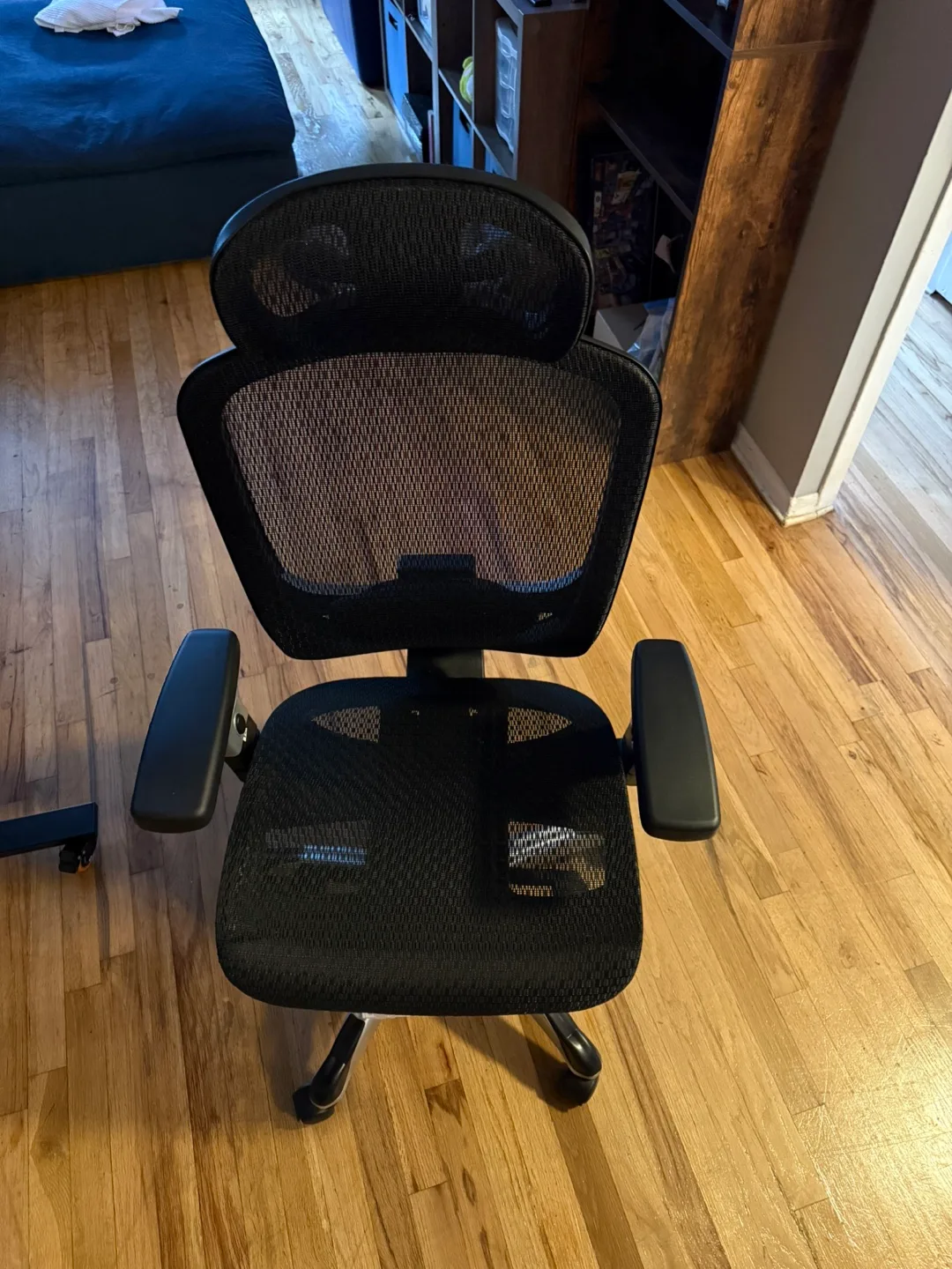Ergonomic Mesh Office Chair - Black thumbnail