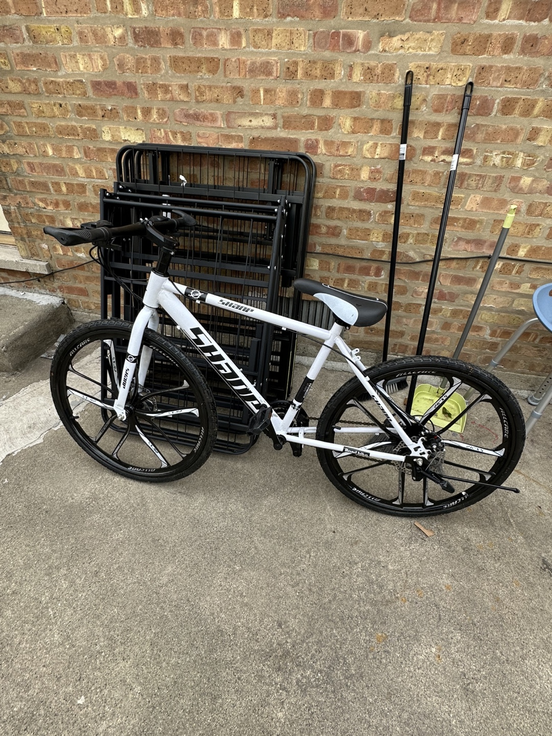 SHAAP Road Bike - White