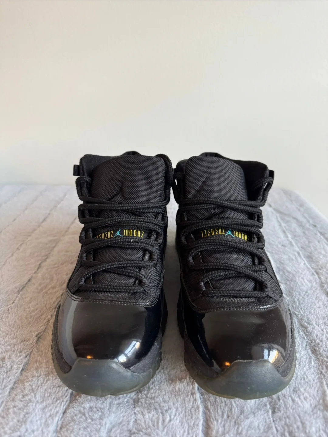 Limited Edition Air Jordan 11 Retro “Gamma Blue” – Size 11 thumbnail