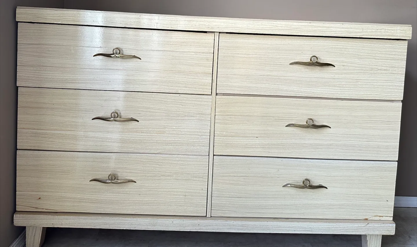 Vintage 6-Drawer Dresser with Mirror thumbnail