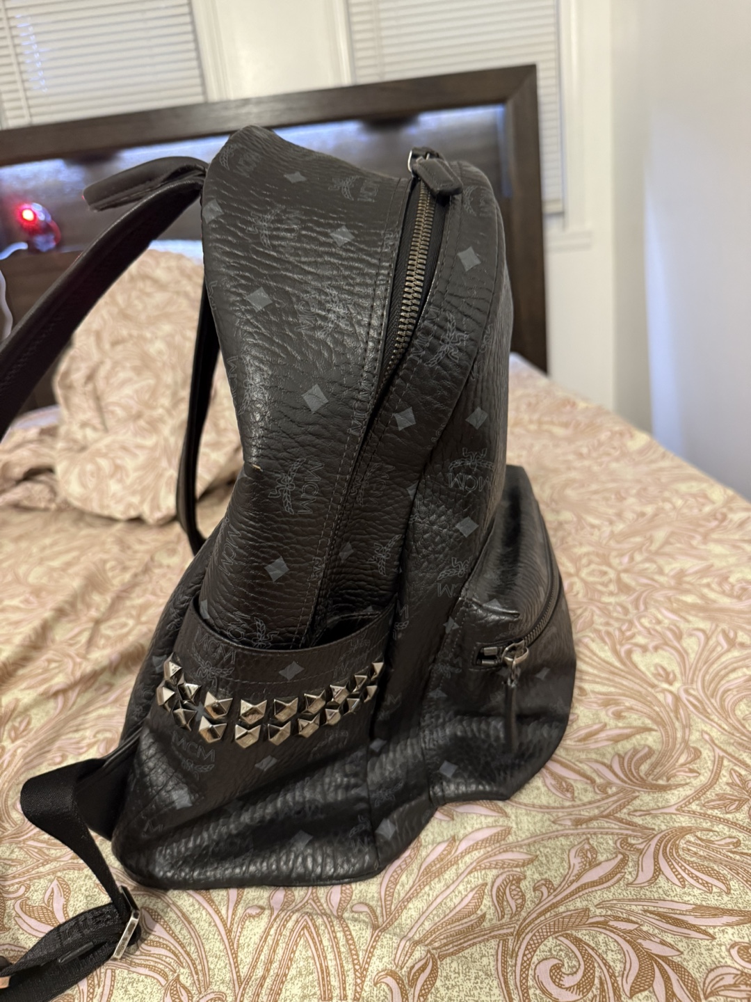 MCM Black Leather Backpack - photo 4