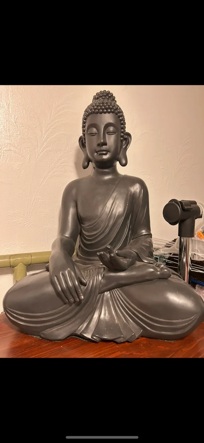 Buddha Statue thumbnail
