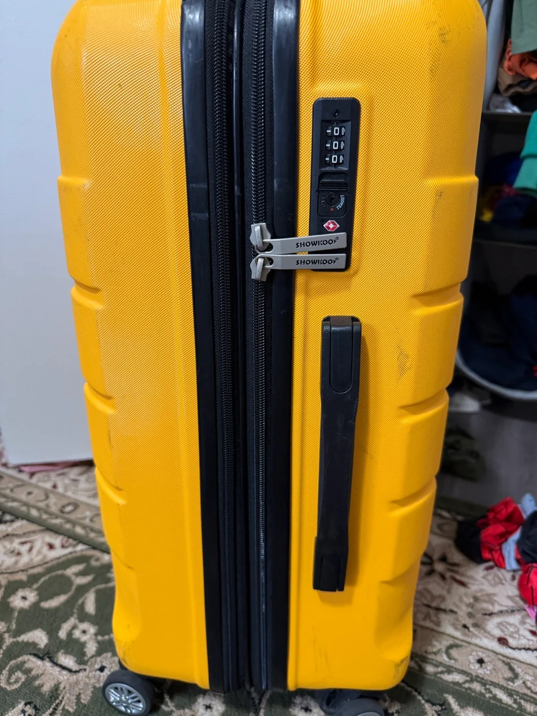 Showkoo Yellow Hardside Carry-On Suitcase image indicator(3)