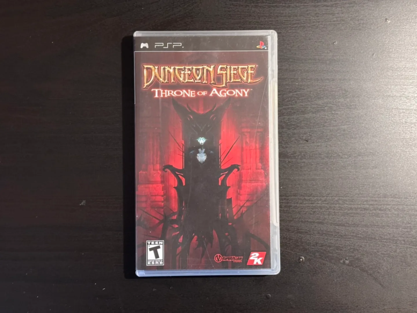 Dungeon Siege: Throne of Agony (PSP) (CIB) thumbnail
