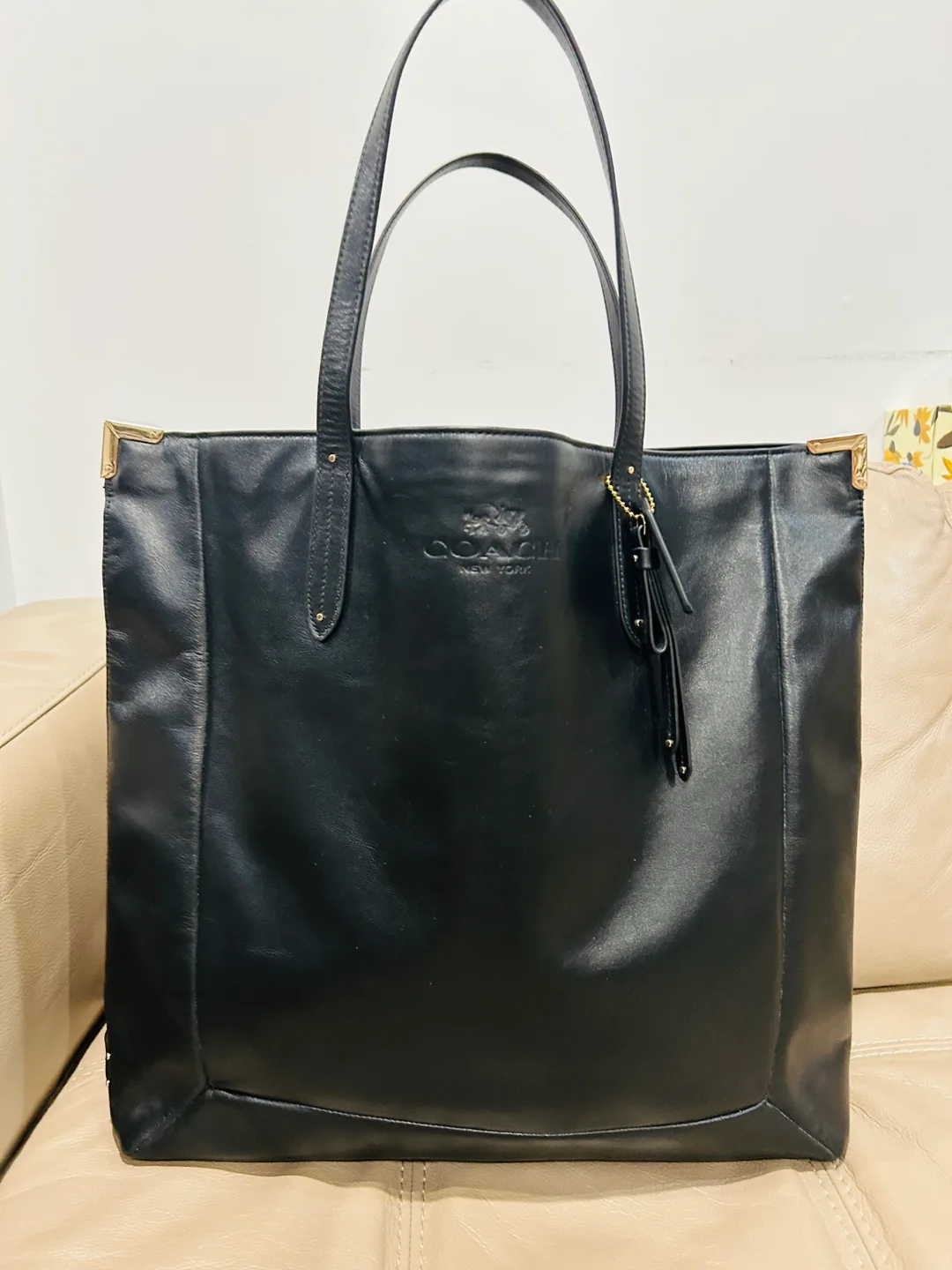 New Coach Black Leather Tote Bag thumbnail