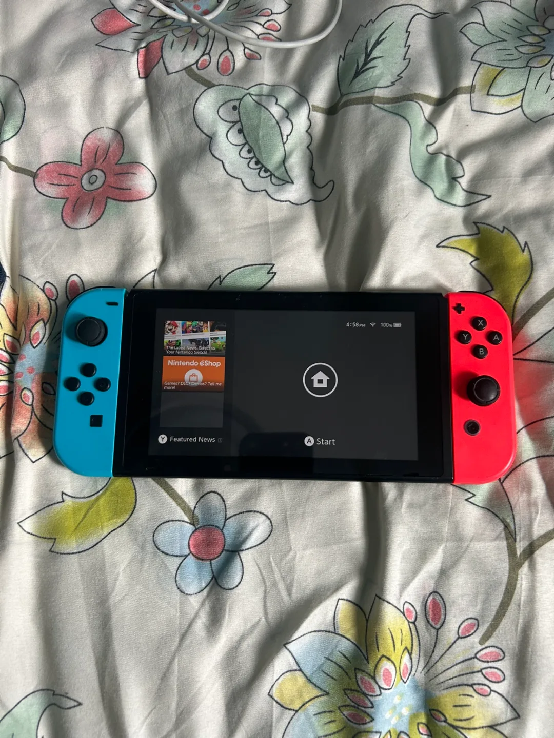 Nintendo Switch Console with Accessories image indicator(2)