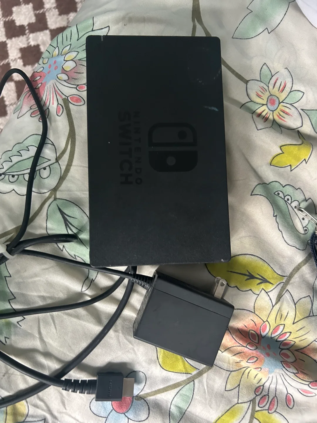 Nintendo Switch Console with Accessories image indicator(9)