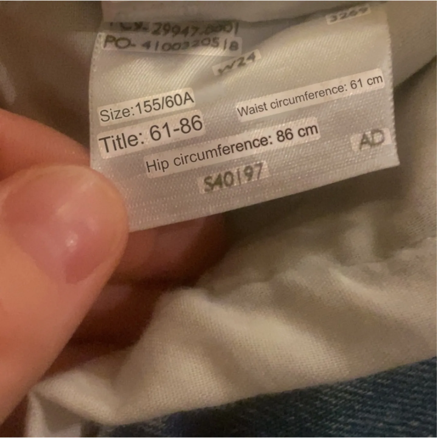 Levi’s denim mini skirt size 24 image indicator(6)