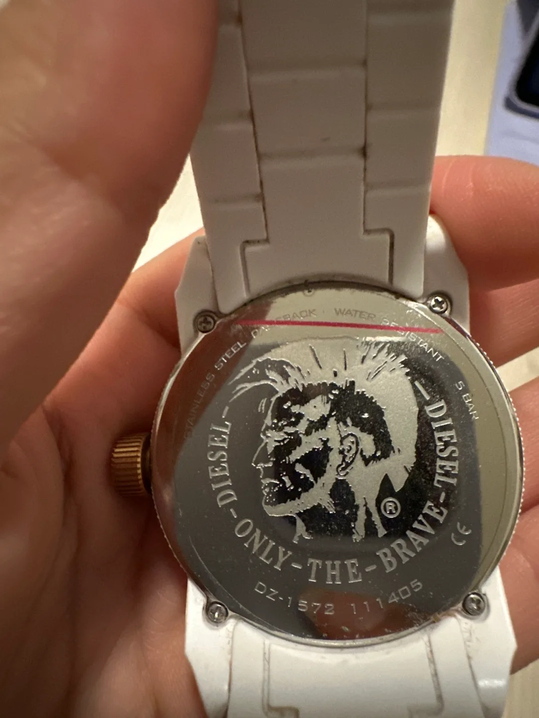 Diesel The Brave DZ-1572 White Watch image indicator(2)