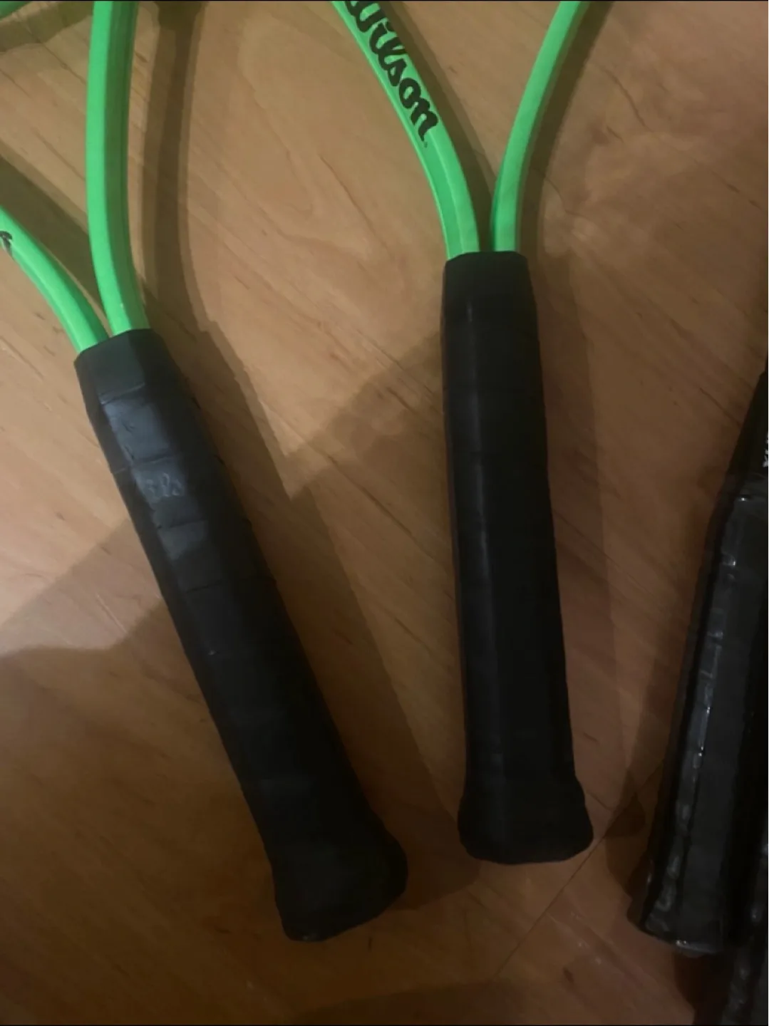 Wilson Tactical Alloy Tennis Rackets and Balls Set image indicator(4)