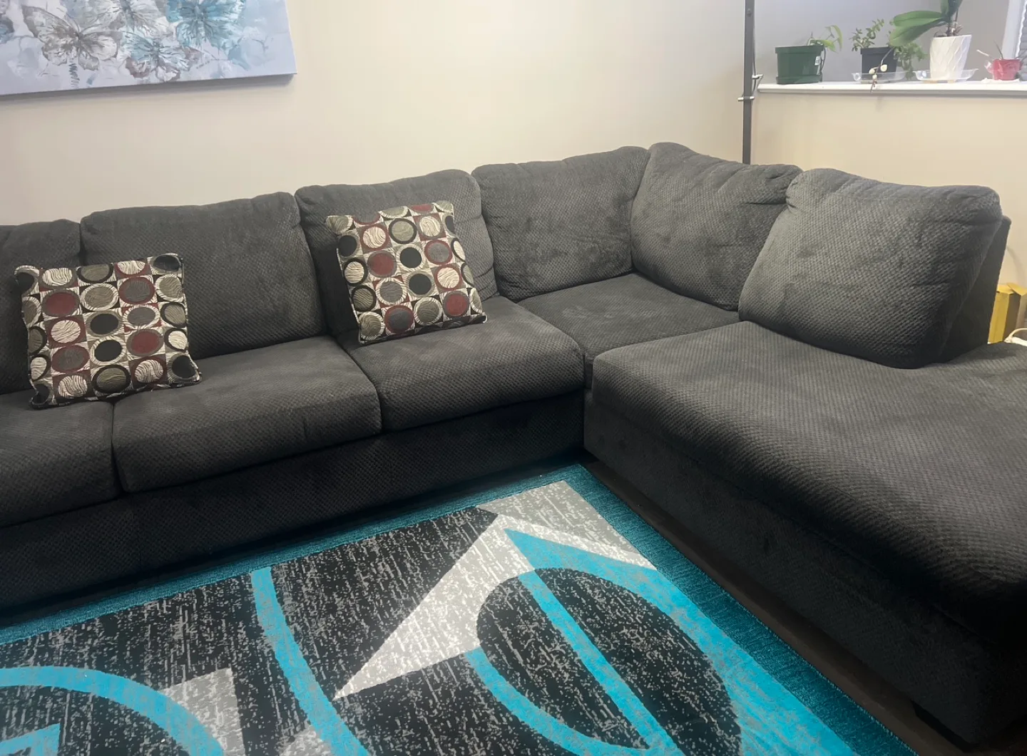 Morty 2-Piece Right-Facing sectional sofa image indicator(5)