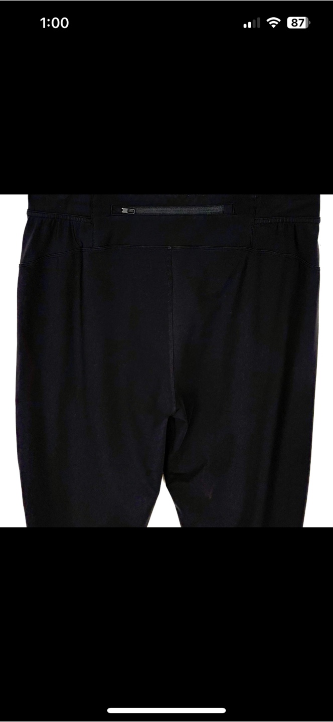Lululemon Black surge joggers first luxtreme edition - photo 3