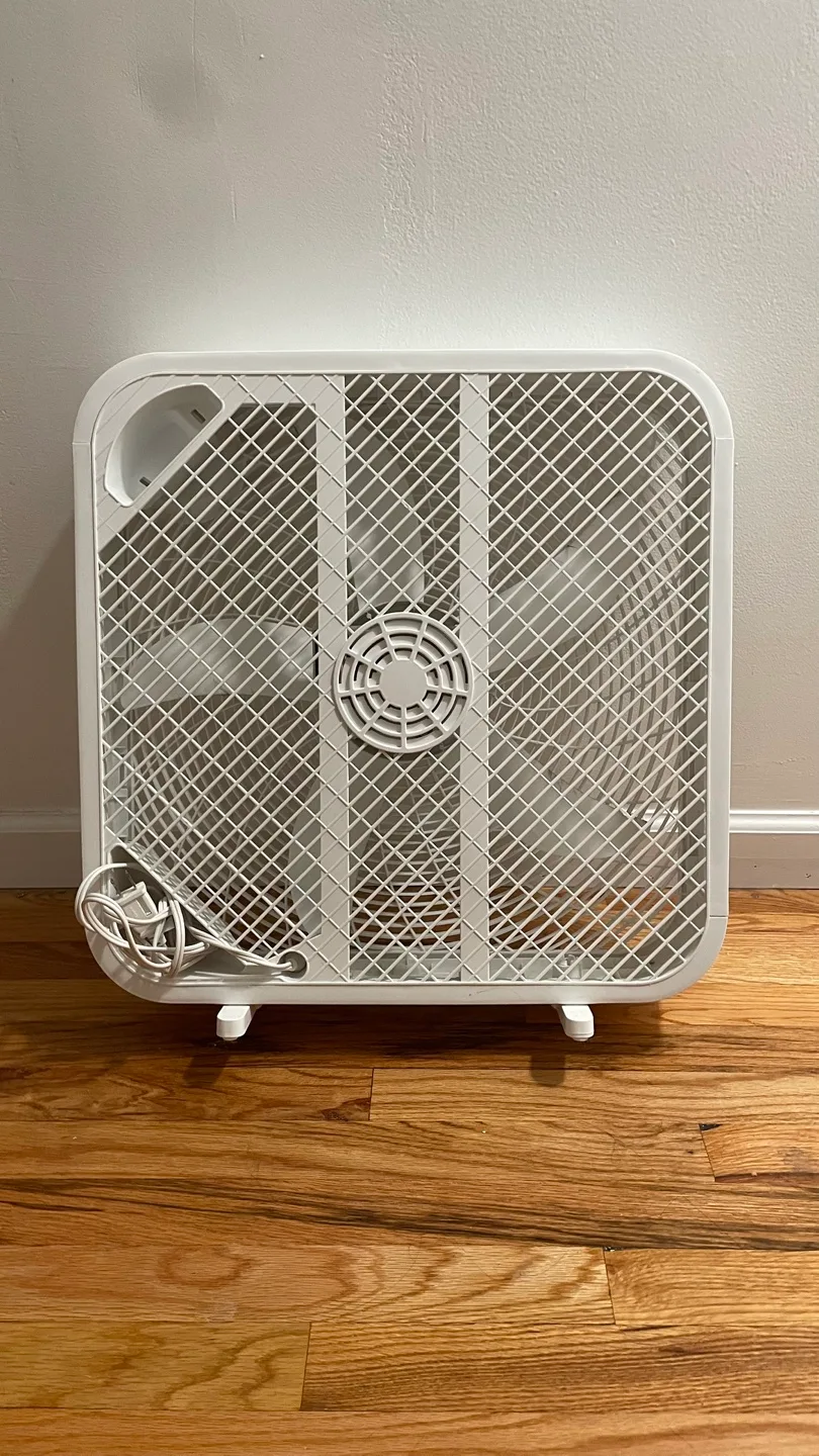 Hurricane Box Fan - White image indicator(5)