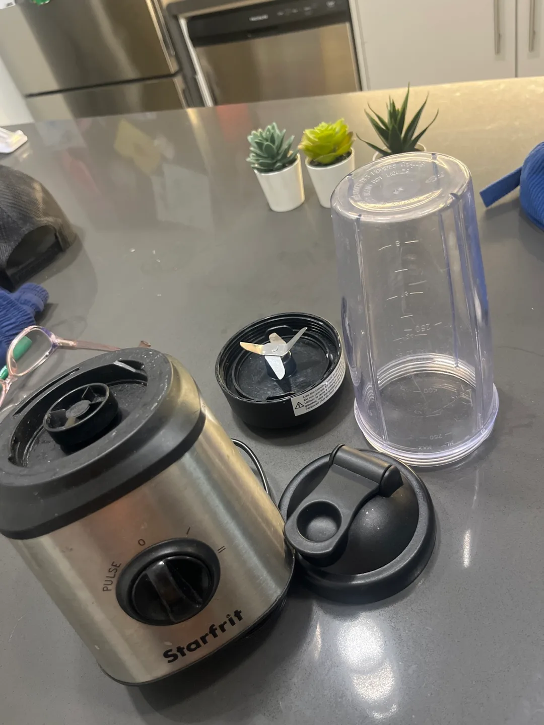 Starfrit Personal Blender thumbnail