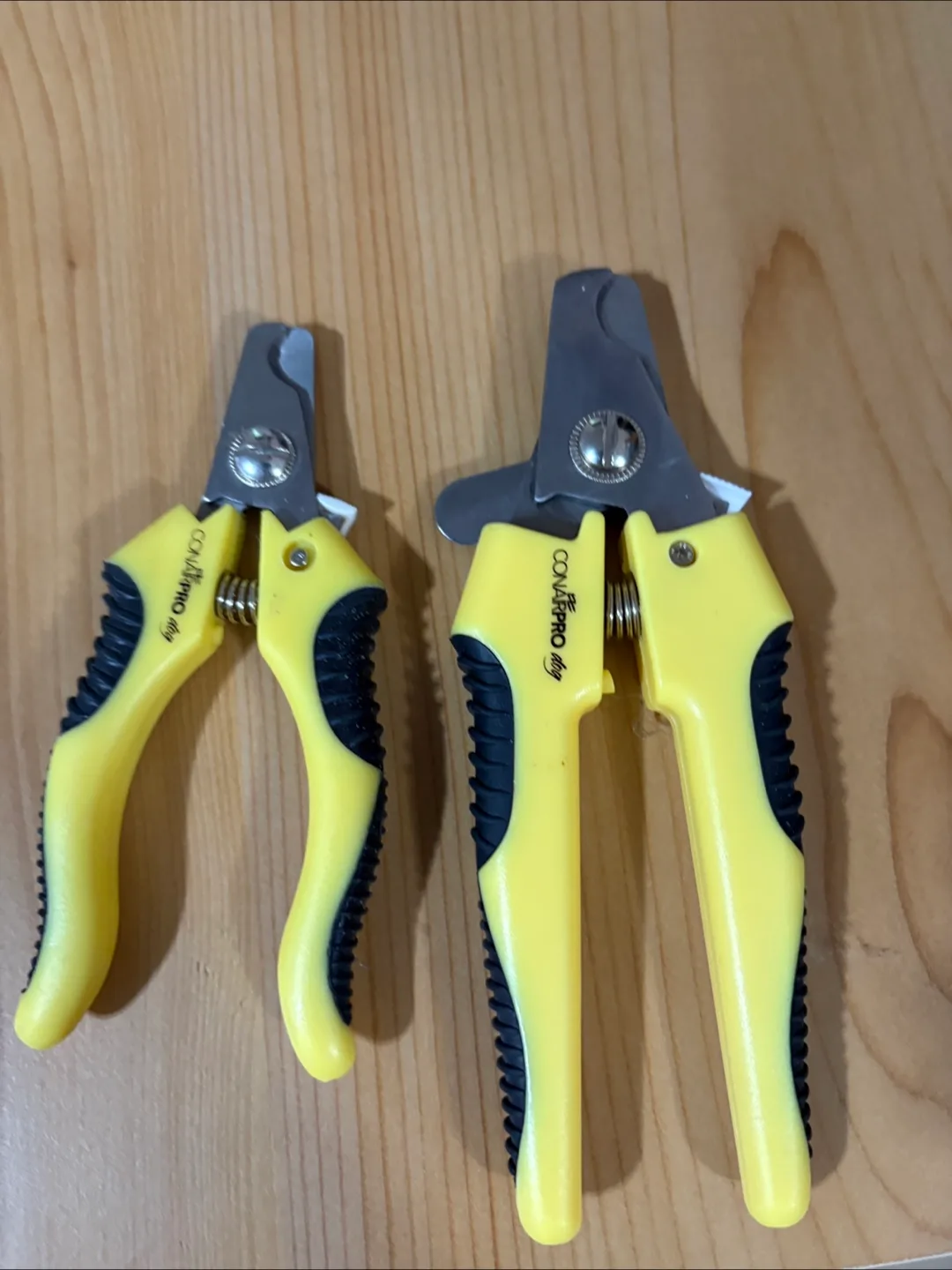 Dog Nail Clippers thumbnail