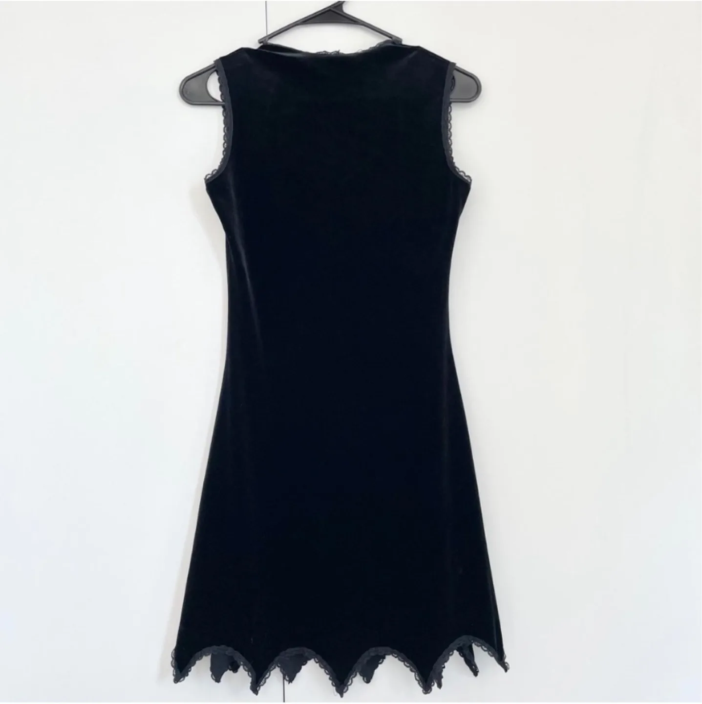 Vintage Y2K Rare Piece Black Velvet Gothic Mini Dress XS image indicator(3)