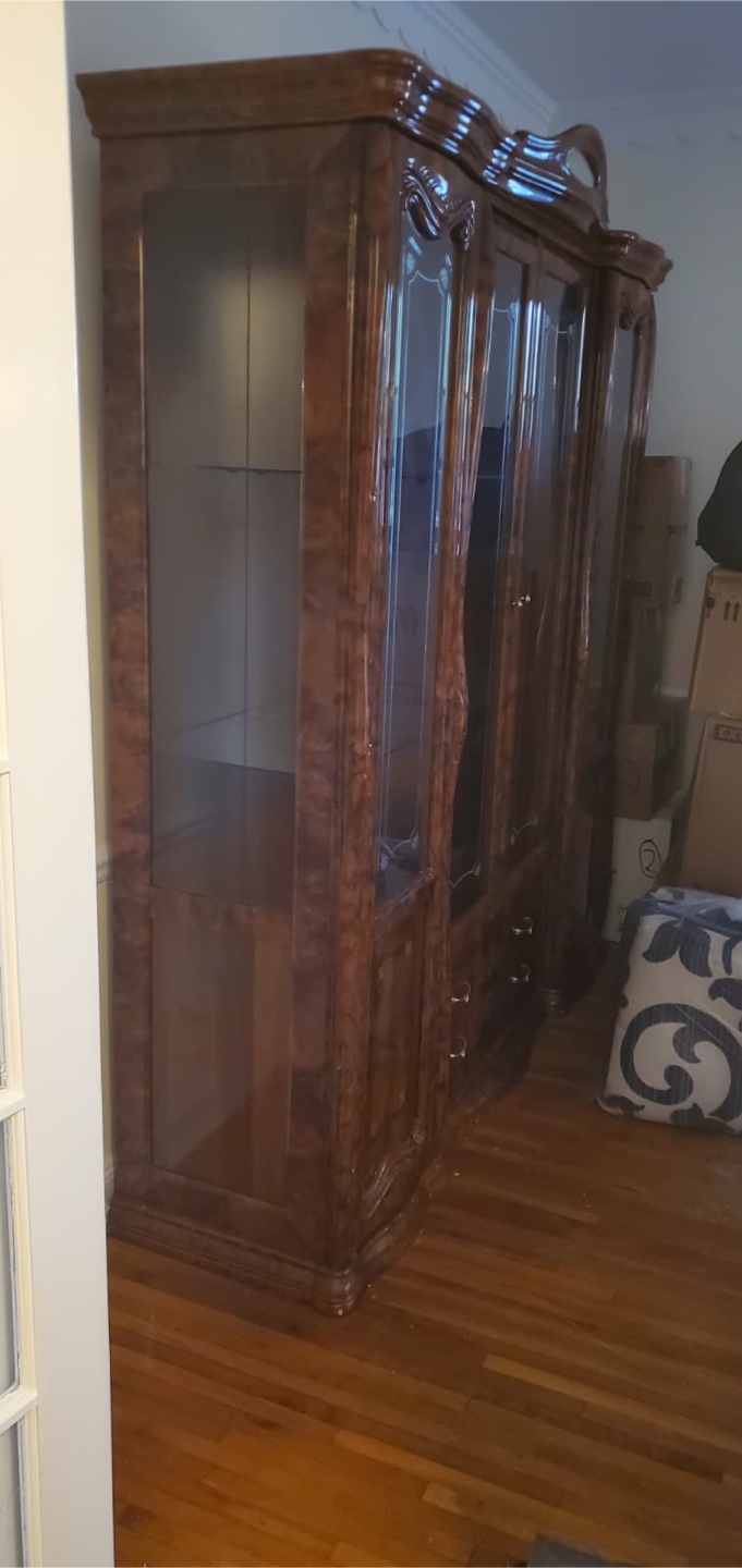 Ornate Wood & Glass Display Cabinet - photo 2