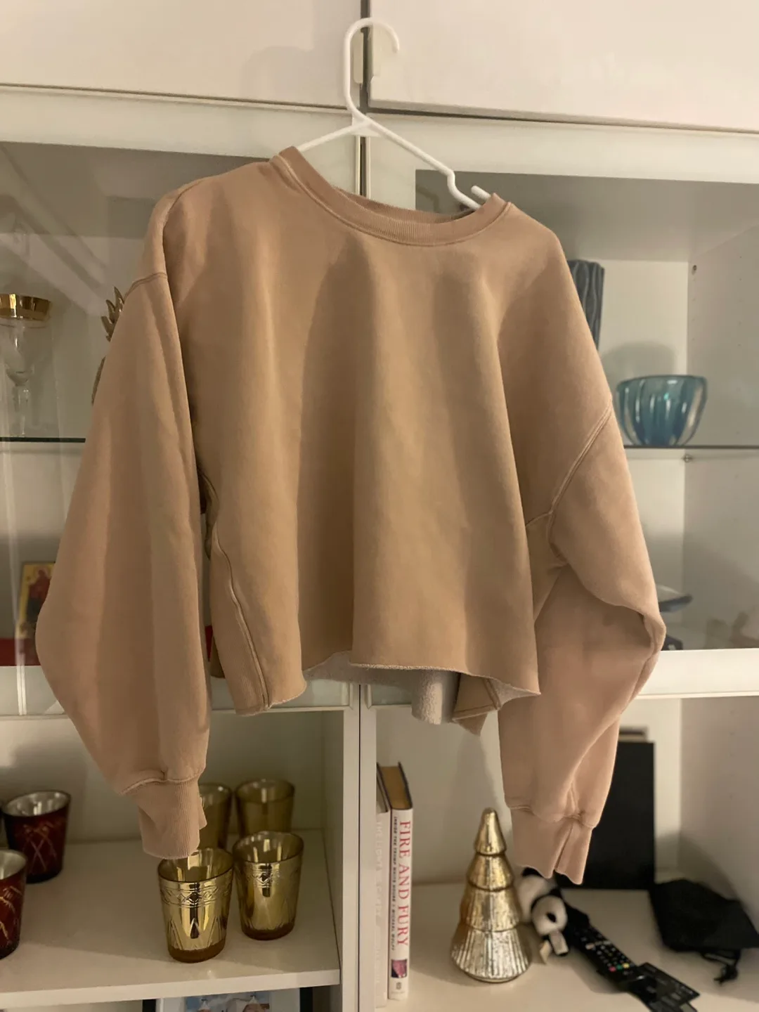 Tna Crop Sweatshirt - Size Medium thumbnail